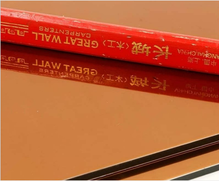 ألومنيوم اللوحة المركبة 0.04mm الفضة المرآة النهاية الطول الأقصى 6000mm ISO معتمدة