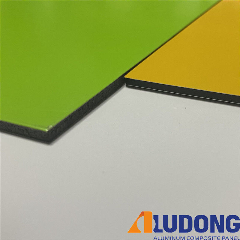 الإعلانات PE Core 0.3mm ACP لوكوبوند الرسم ألومنيوم اللوحة المركبة للستائر الحائط