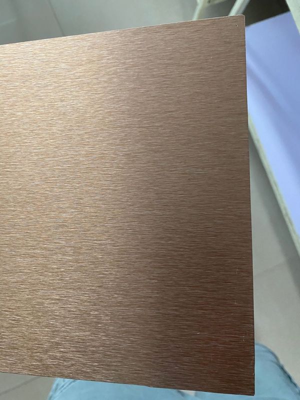 لوحة PVDF الألومنيوم المركبة مع طبقة نانوي-PVDF والطلاء نانومتر تنظيف الذاتي للزخرفة المعمارية الأنيقة و 15-