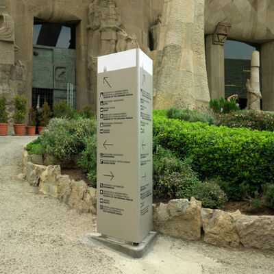 الجودة العالية 4x8 أقدام ألومنيوم اللوحة المركبة PE PVDF مغلفة ، سهلة التثبيت وصديقة للبيئة للسعر الجملة لوحة الإشارات